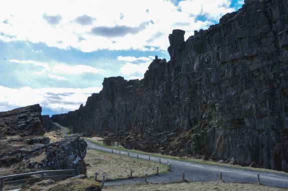 Local de reunião dos antigos vikings no primeiro parlamento do mundo, no Parque Nacional Thingvellir, na Islândia